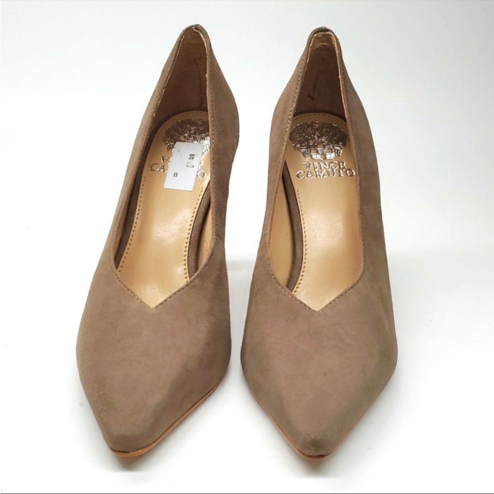 Vince Camuto ISHANI Tuscan Taupe True Suede Pumps NWT 6M
